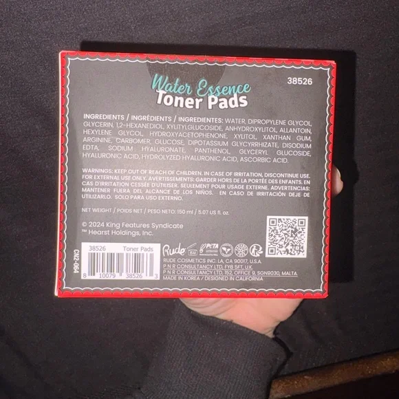 RUDE Water Essence Toner Pads - Red and White - Picture 4 of 5